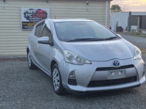 2013 Toyota Aqua Hybrid Push Start / Reverse Camera / Fresh Import