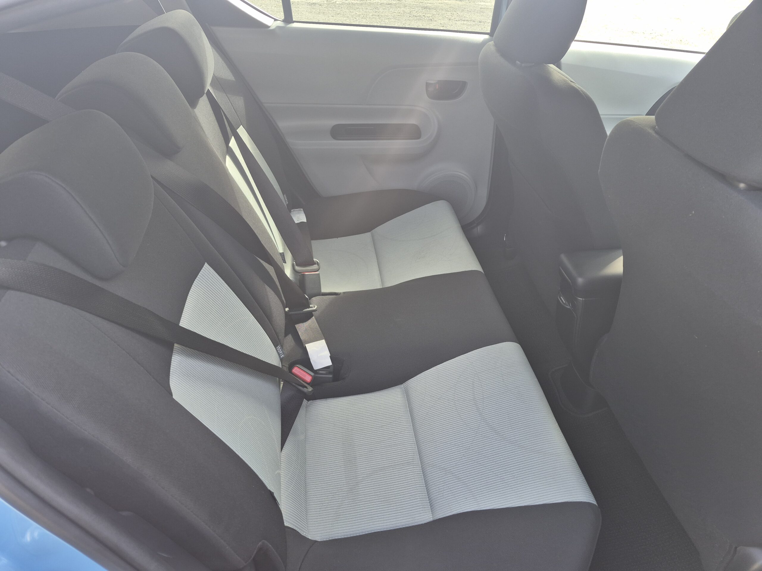 
								2013 Toyota Aqua Hybrid/ Fresh Import/ Very Low mileage/ Push Start/ Reserve Camera/ Price : $11499 + ORC full									