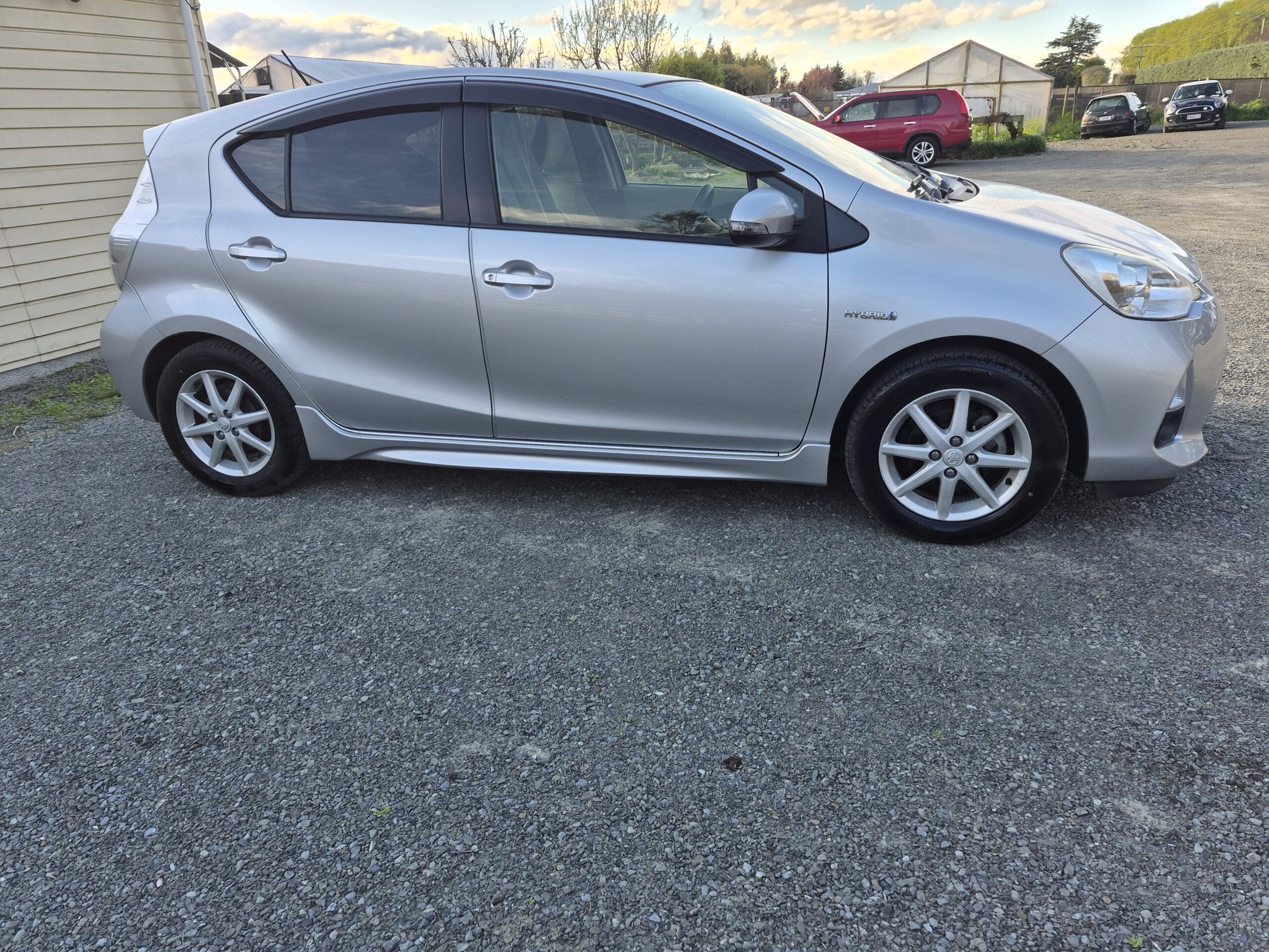 
								2014 Toyota Aqua Hybrid/ Fresh import/Low mileage/ Mag Wheels/ Price:$9499 + ORC full									